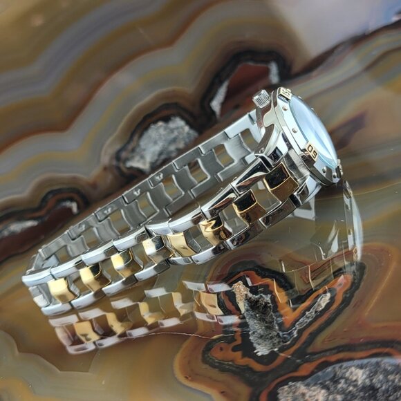Relic By Fossil Silver & Gold Bracelet Watch Mother of Pearl Dial with Date - Picture 4 of 4